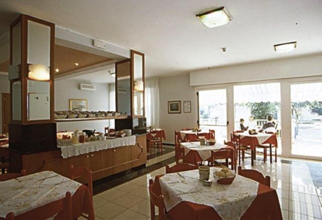 ליגננו סביאדורו Hotel Paris מראה חיצוני תמונה