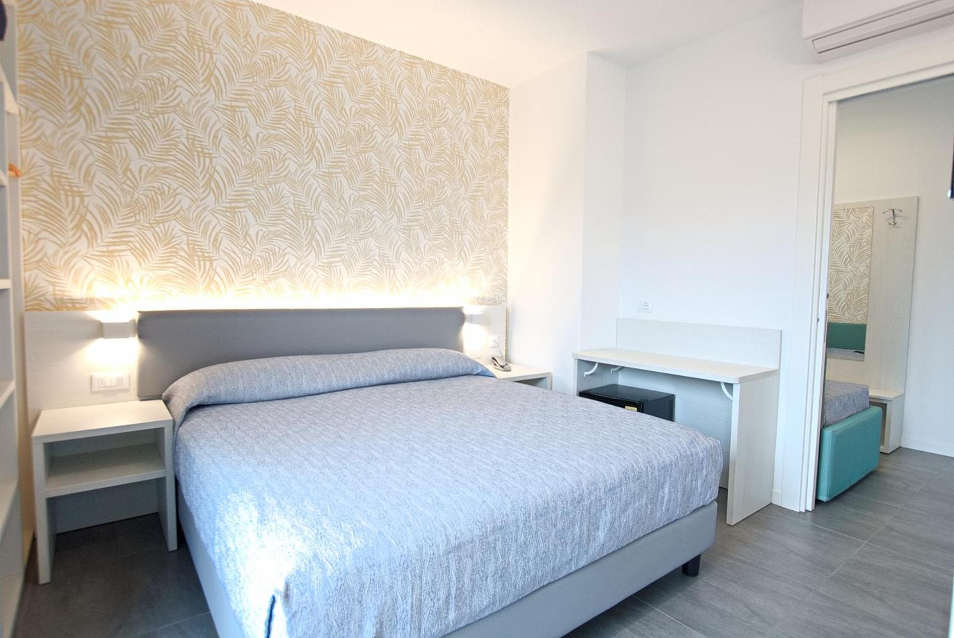 ליגננו סביאדורו Hotel Paris מראה חיצוני תמונה