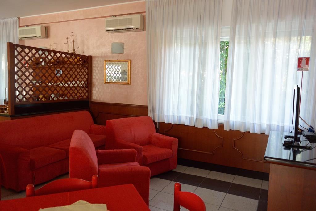 ליגננו סביאדורו Hotel Paris מראה חיצוני תמונה